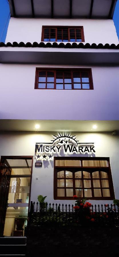 Miski Warak شاشابوياس المظهر الخارجي الصورة